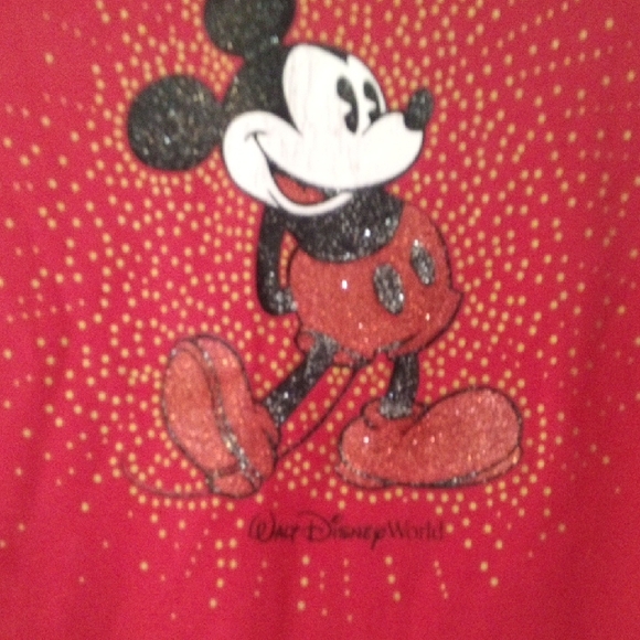 Walt Disney Word Red Tee with Mickey Mouse - Picture 5 of 6